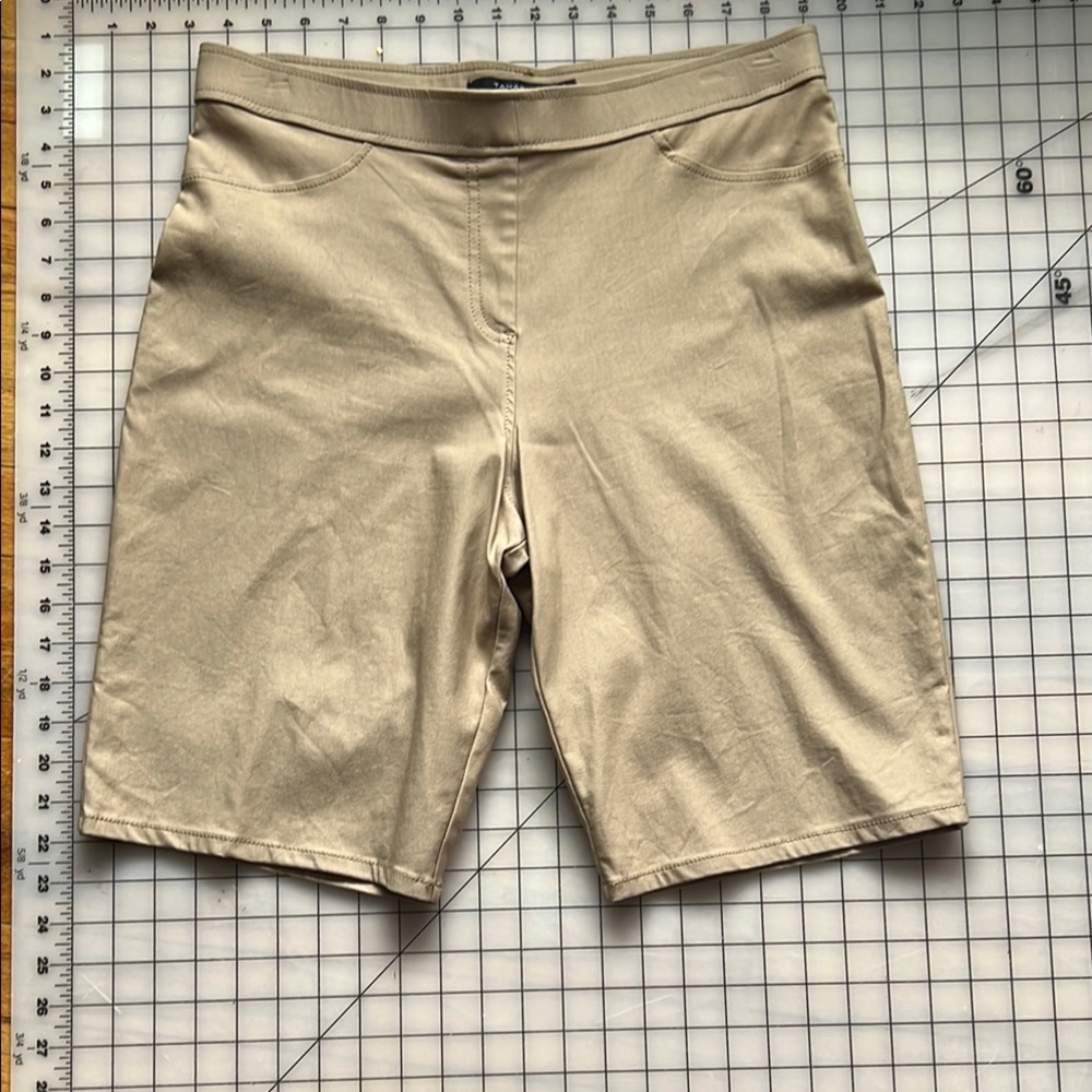 Tahari Tan Bermuda Shorts Versatile Cotton Blend